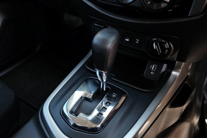 2024 Nissan Navara SL D23 MY24 4X4 Dual Range WHITE