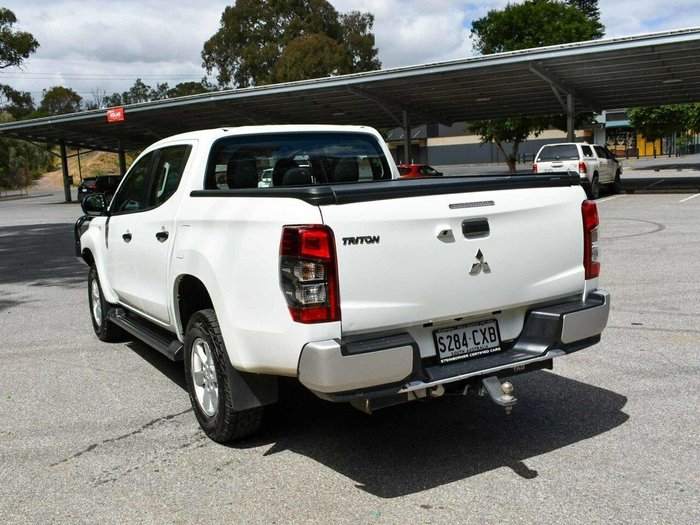 2023 Mitsubishi Triton GLX+
