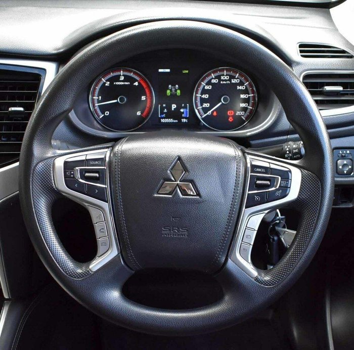 2023 Mitsubishi Triton GLX+