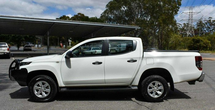 2023 Mitsubishi Triton GLX+