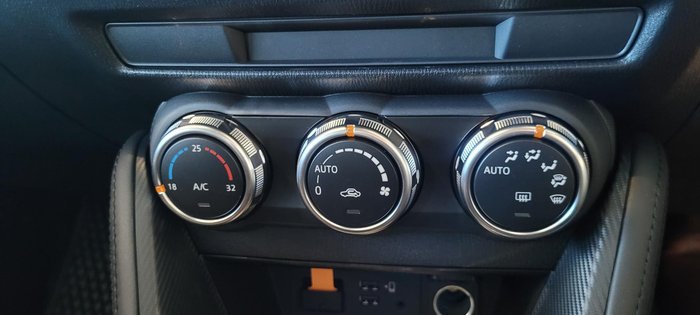 2025 Mazda 2 G15 GT
