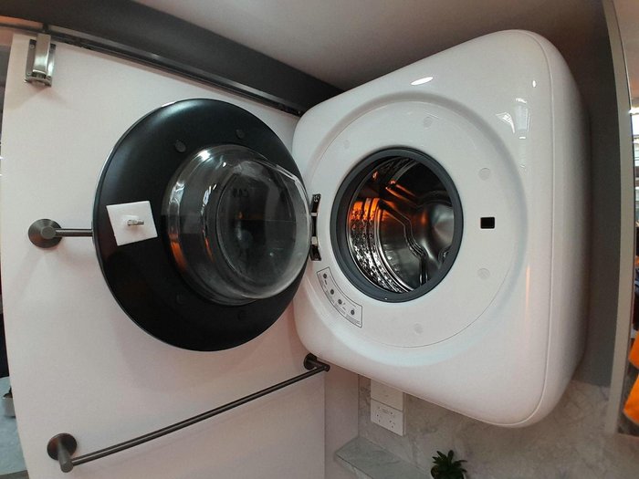 2025 Lotus Caravans Off Grid Og235sbd 23'5