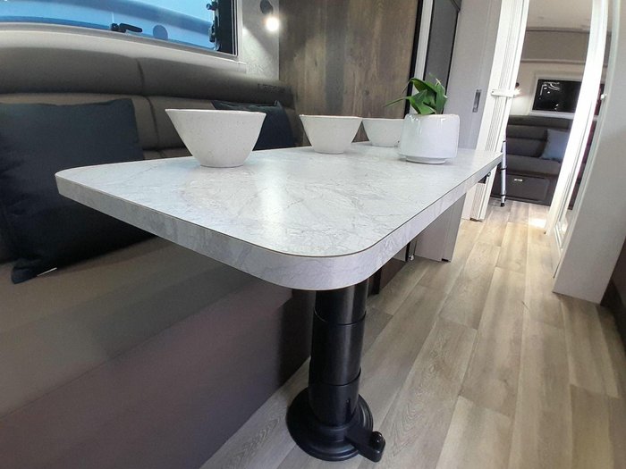 2025 Lotus Caravans Off Grid Og235sbd 23'5