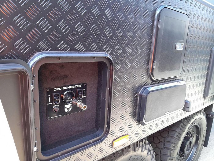 2025 Lotus Caravans Off Grid Og235sbd 23'5