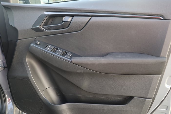 2025 Isuzu D-MAX X-RIDER