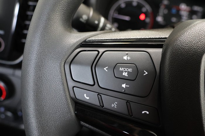 2025 Isuzu D-MAX X-RIDER