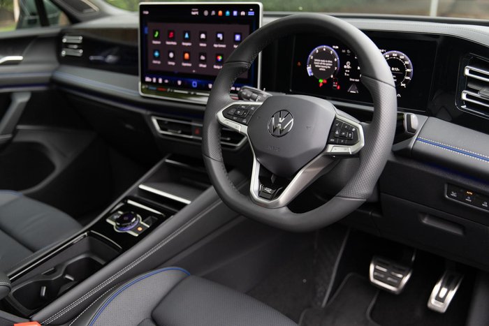 2025 Volkswagen Tiguan 195TSI R-Line