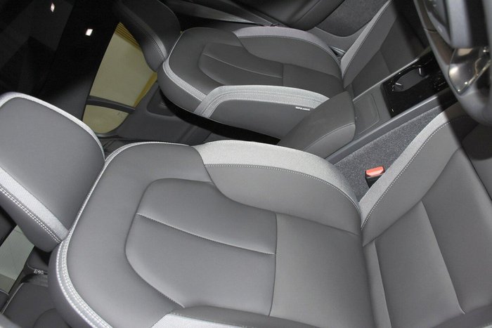 2024 Volvo C40 Recharge Twin MY24 AWD Silver Dawn