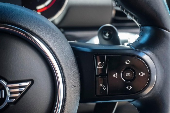 2021 MINI Clubman John Cooper Works Classic