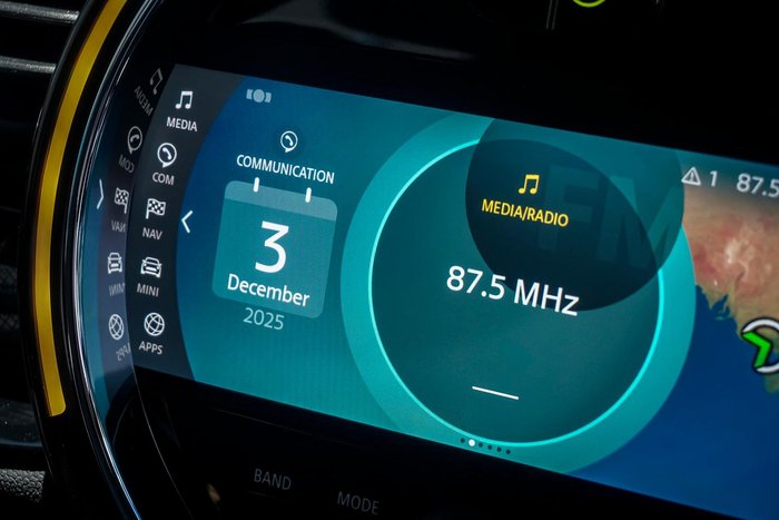 2021 MINI Clubman John Cooper Works Classic