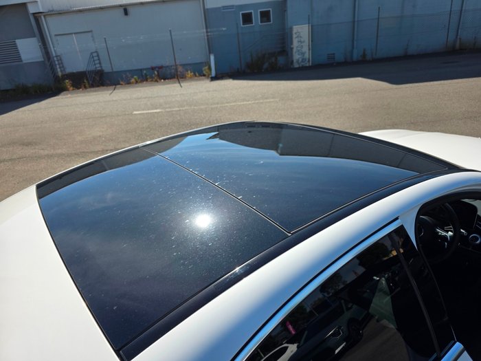 2024 Mercedes-Benz E-Class E300