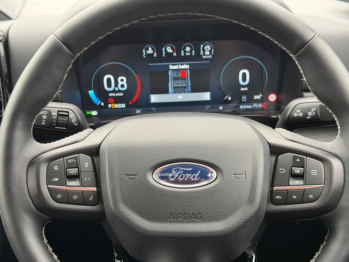 2025 Ford Everest Platinum