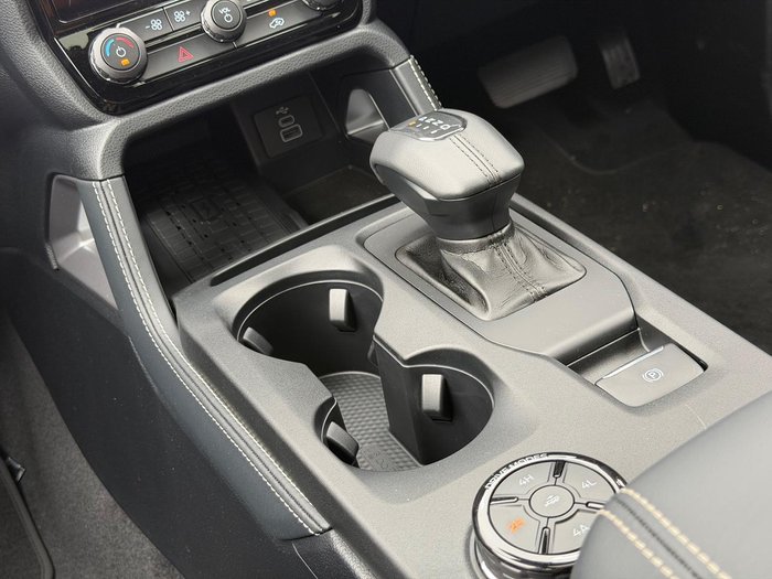 2025 Ford Everest Platinum