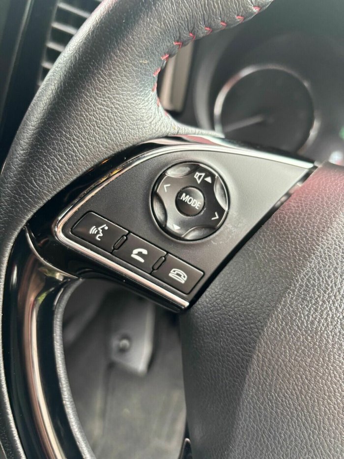 2020 Mitsubishi Outlander Black Edition