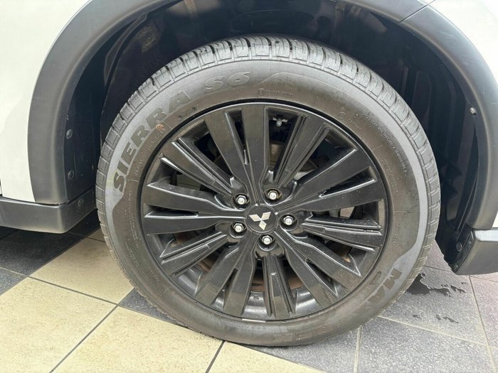 2020 Mitsubishi Outlander Black Edition