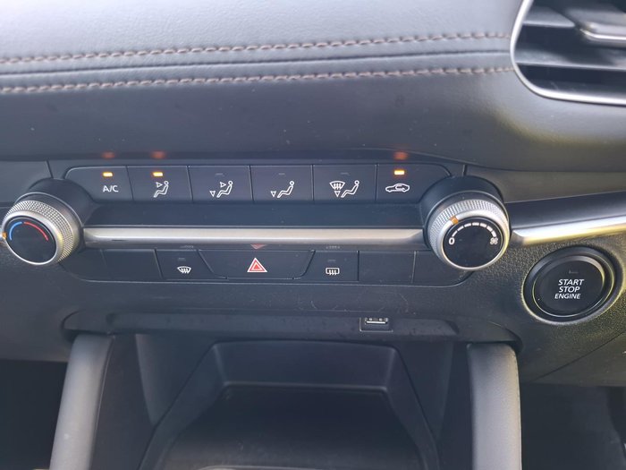 2021 Mazda 3 G20 Pure