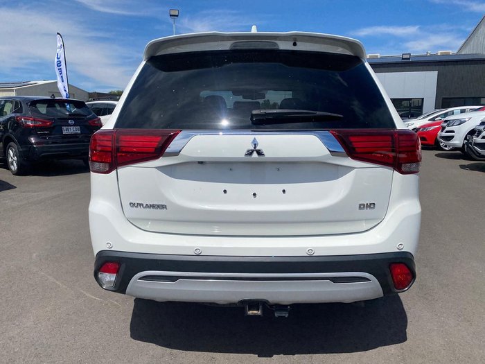 2021 Mitsubishi Outlander LS