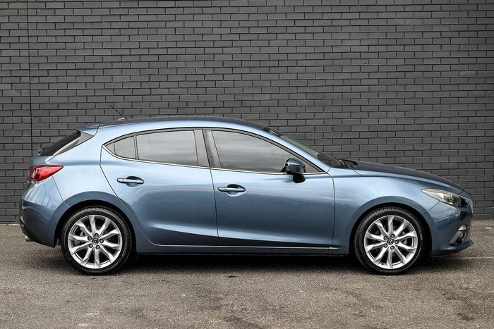 2016 Mazda 3 SP25