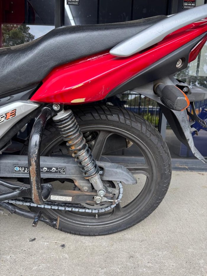 2012 Honda CB125E CB Red