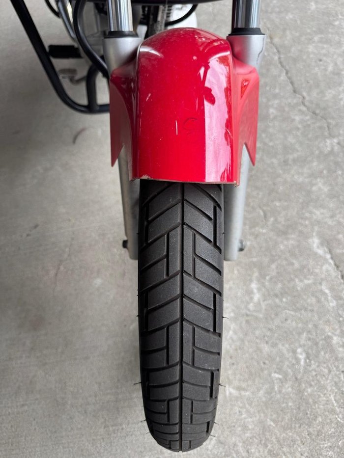 2012 Honda CB125E CB Red