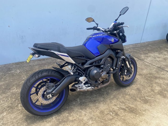 2017 Yamaha MT-09 Blue