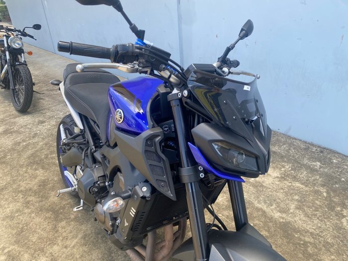 2017 Yamaha MT-09 Blue