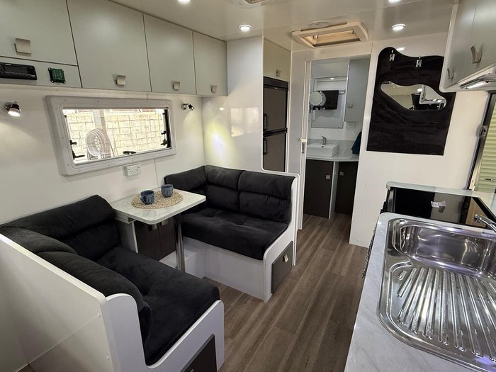 2018 Billabong Caravans Grove