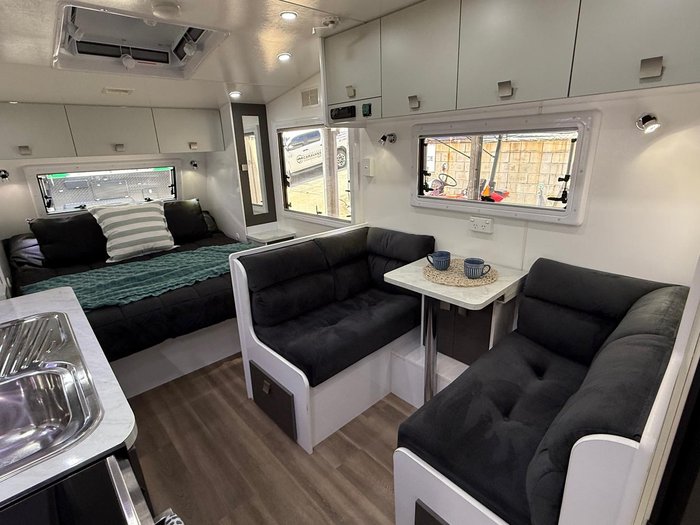 2018 Billabong Caravans Grove