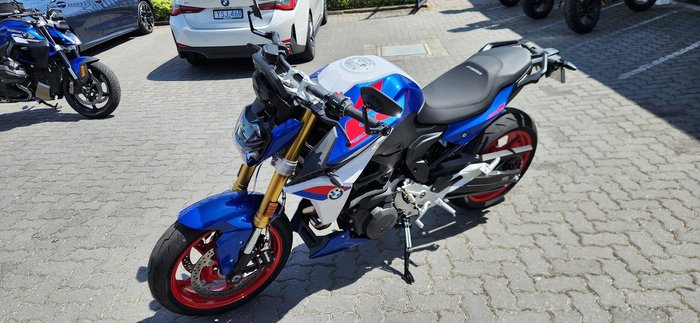 2025 BMW F 900 R Sport F 900 Blue