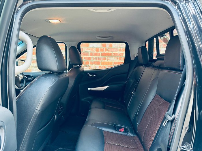 2020 Nissan Navara N-TREK D23 Series 4 4X4 Dual Range Cosmic Black