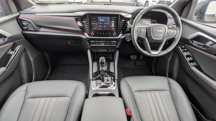 2025 Isuzu MU-X X-TERRAIN