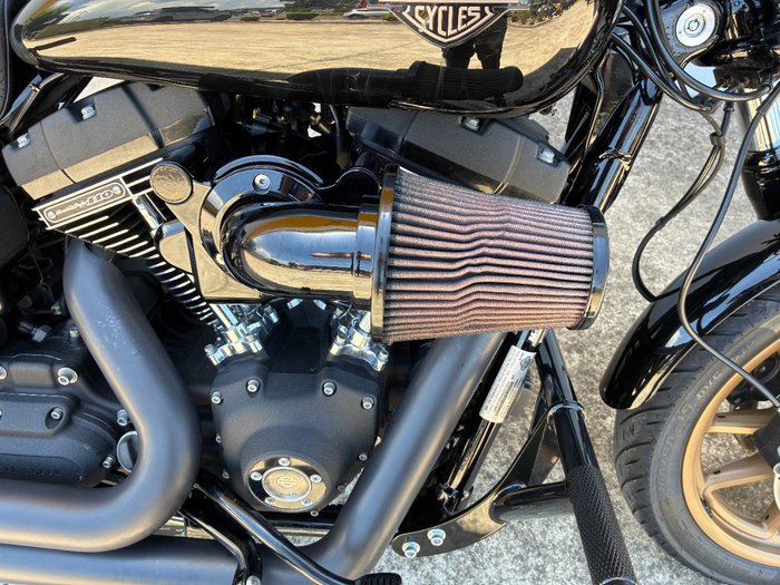 2016 HARLEY-DAVIDSON FXDLS LOW RIDER S Black