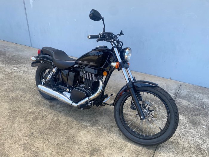 2017 Suzuki BOULEVARD S40 Black