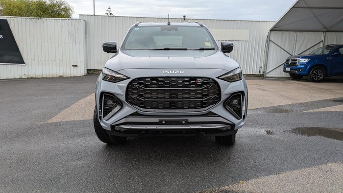 2025 Isuzu MU-X X-TERRAIN