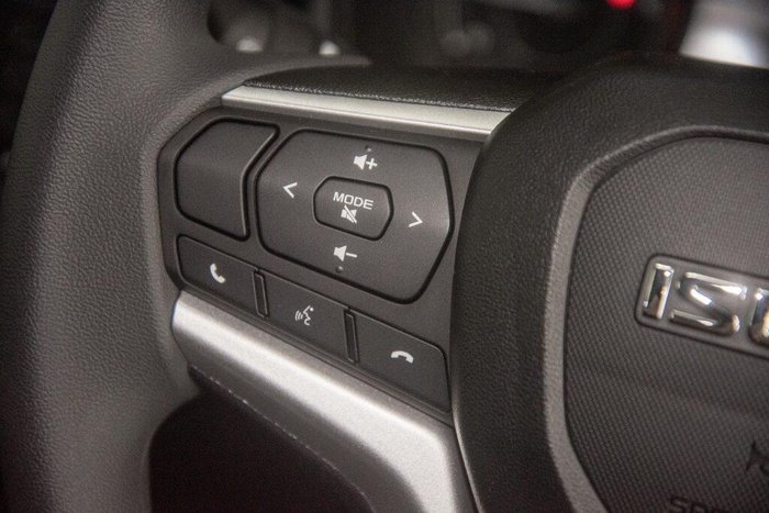 2025 Isuzu D-MAX SX High Ride