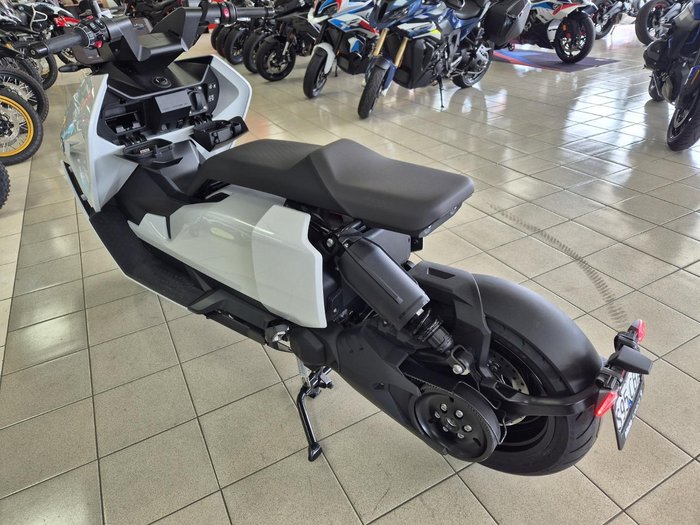 2024 BMW CE 04 CE White