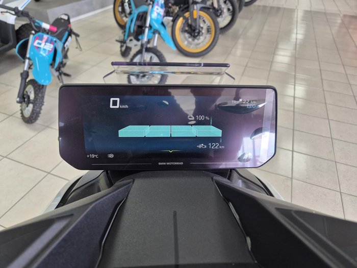 2024 BMW CE 04 CE White