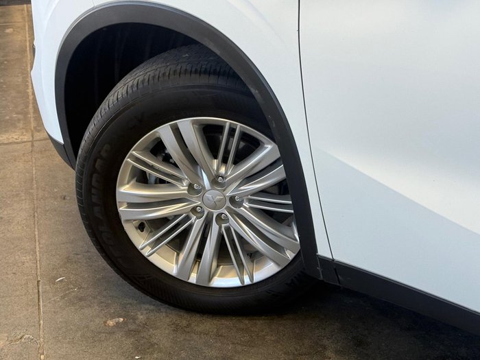 2022 Mitsubishi Outlander ES