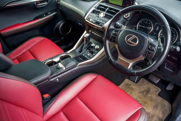 2018 Lexus NX 300 Luxury