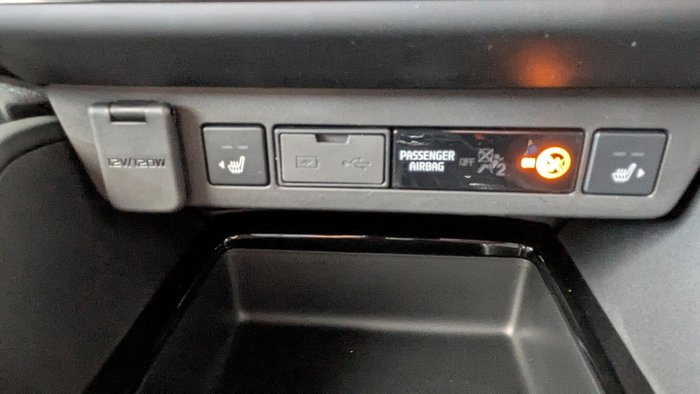 2025 Isuzu MU-X LS-T