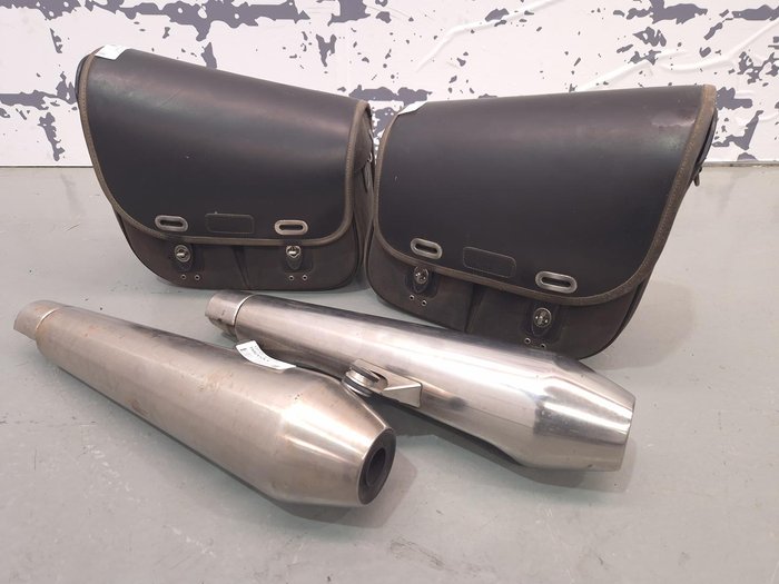 2017 Triumph Thruxton 1200 R Thruxton Red