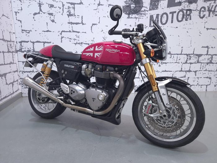 2017 Triumph Thruxton 1200 R Thruxton Red