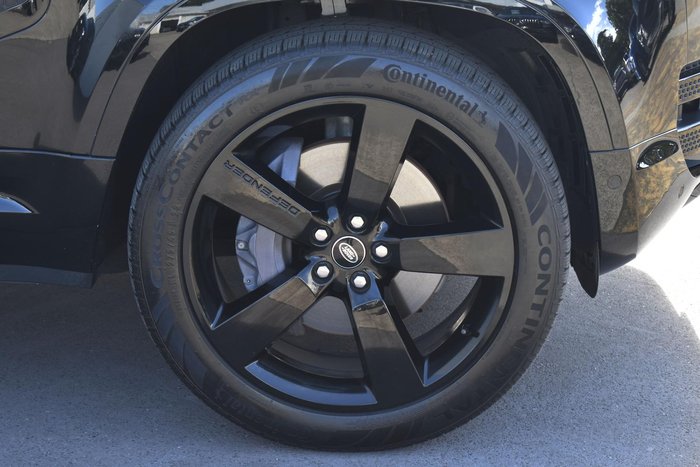 2023 Land Rover Defender 110 D300 X-Dynamic HSE L663 MY23.5 AWD Santorini Black