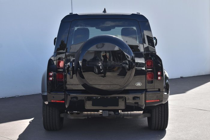 2023 Land Rover Defender 110 D300 X-Dynamic HSE L663 MY23.5 AWD Santorini Black