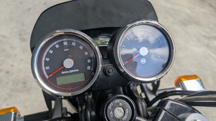 2021 ROYAL ENFIELD (SEE ALSO ENFIEL INTERCEPTOR 650 CLASSIC Red