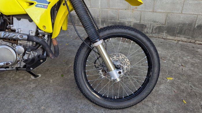 2022 Suzuki DR-Z400E Yellow