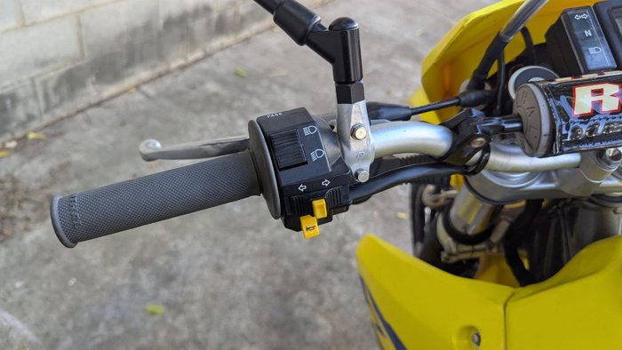 2022 Suzuki DR-Z400E Yellow