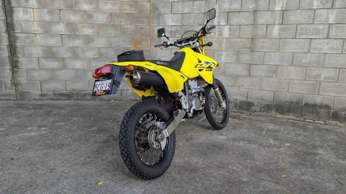 2022 Suzuki DR-Z400E Yellow
