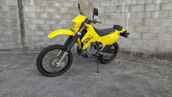 2022 Suzuki DR-Z400E Yellow