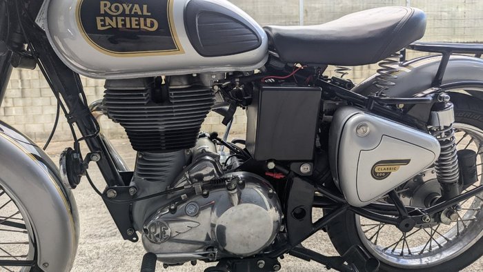 2015 ROYAL ENFIELD (SEE ALSO ENFIEL BULLET 500 CLASSIC ELEC START Grey